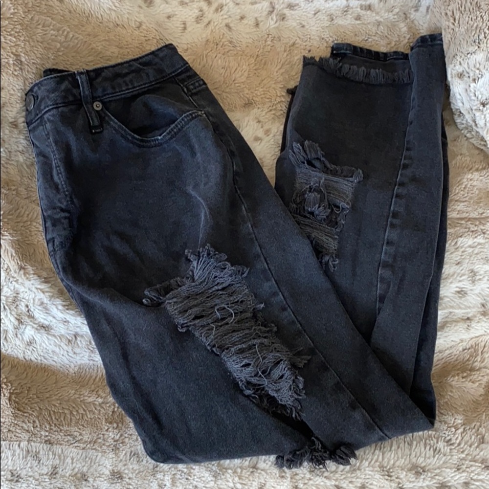 Black Destroyed High Rise Mom Jean